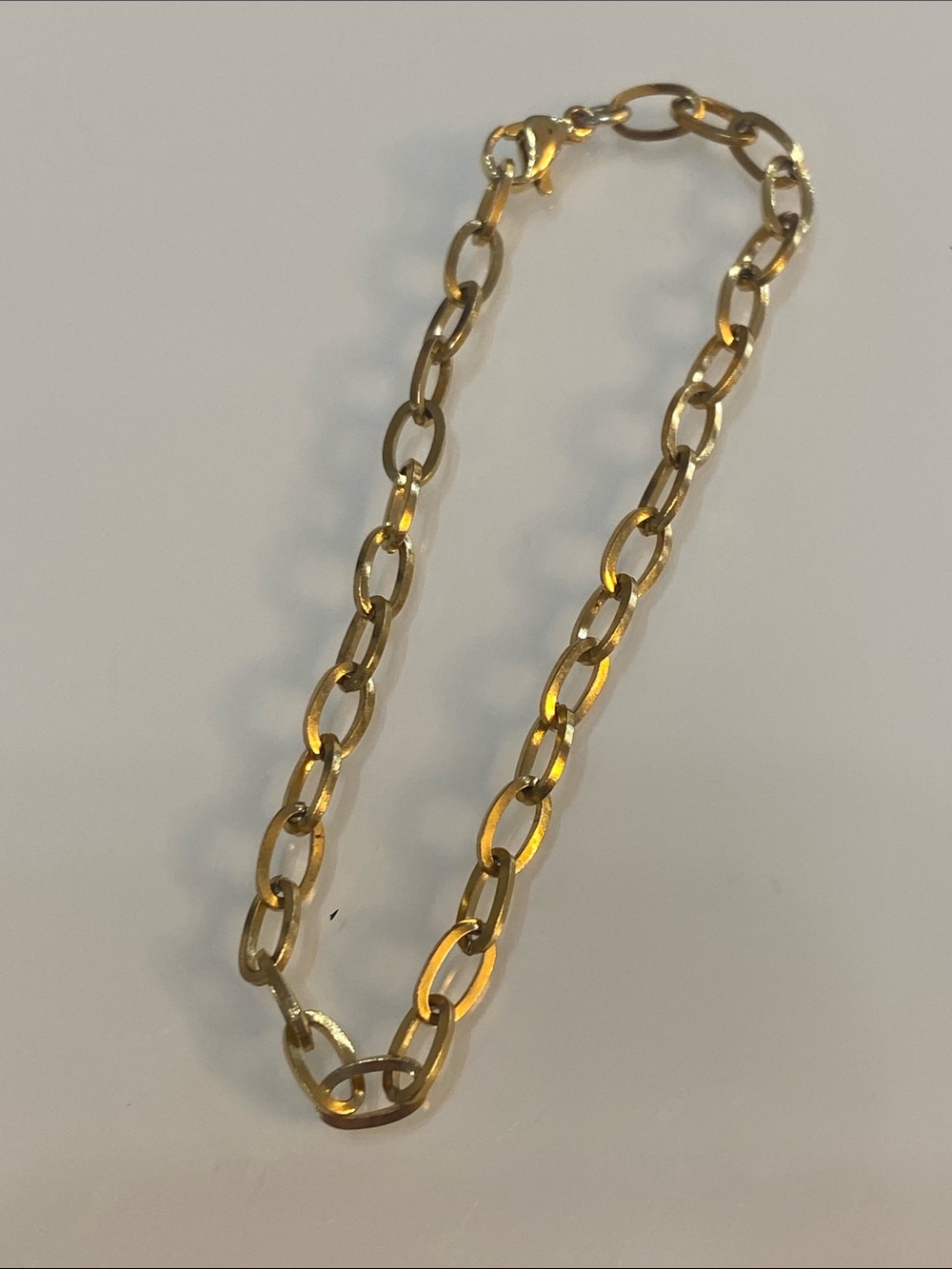 Gold tone bracelet